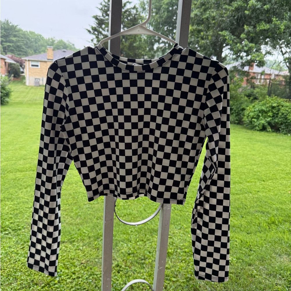 B&W Checkered Crop Top